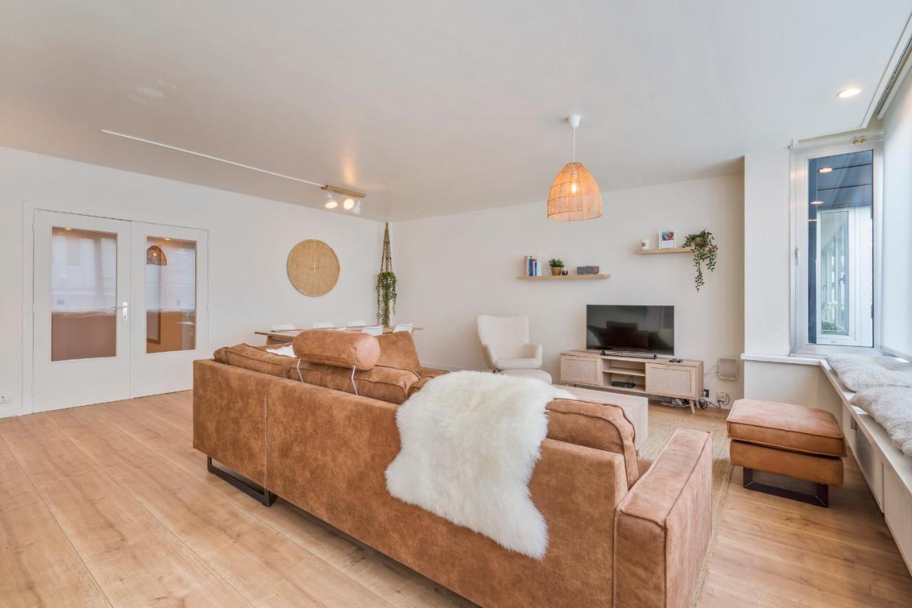 Ruim En Warm Appartement In De Winkelstraat Van Oostende 외부 사진