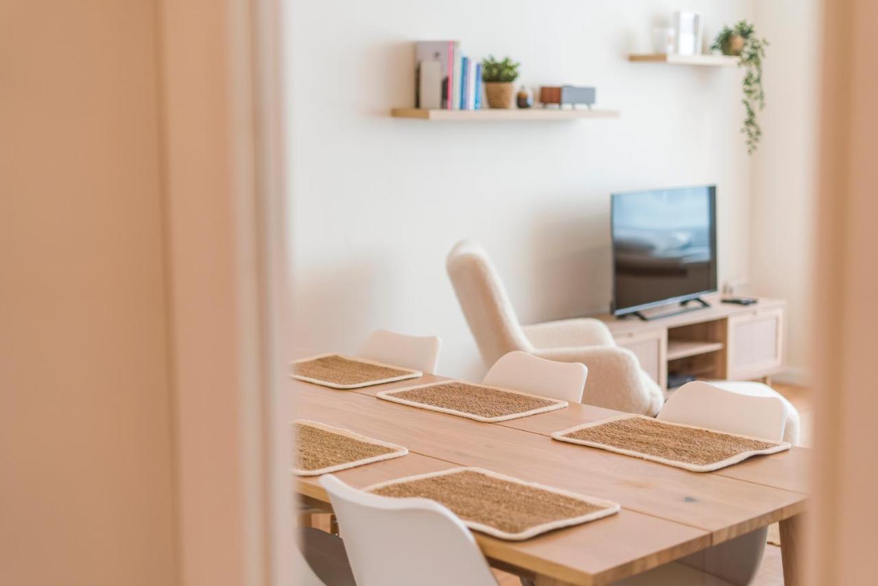 Ruim En Warm Appartement In De Winkelstraat Van Oostende 외부 사진
